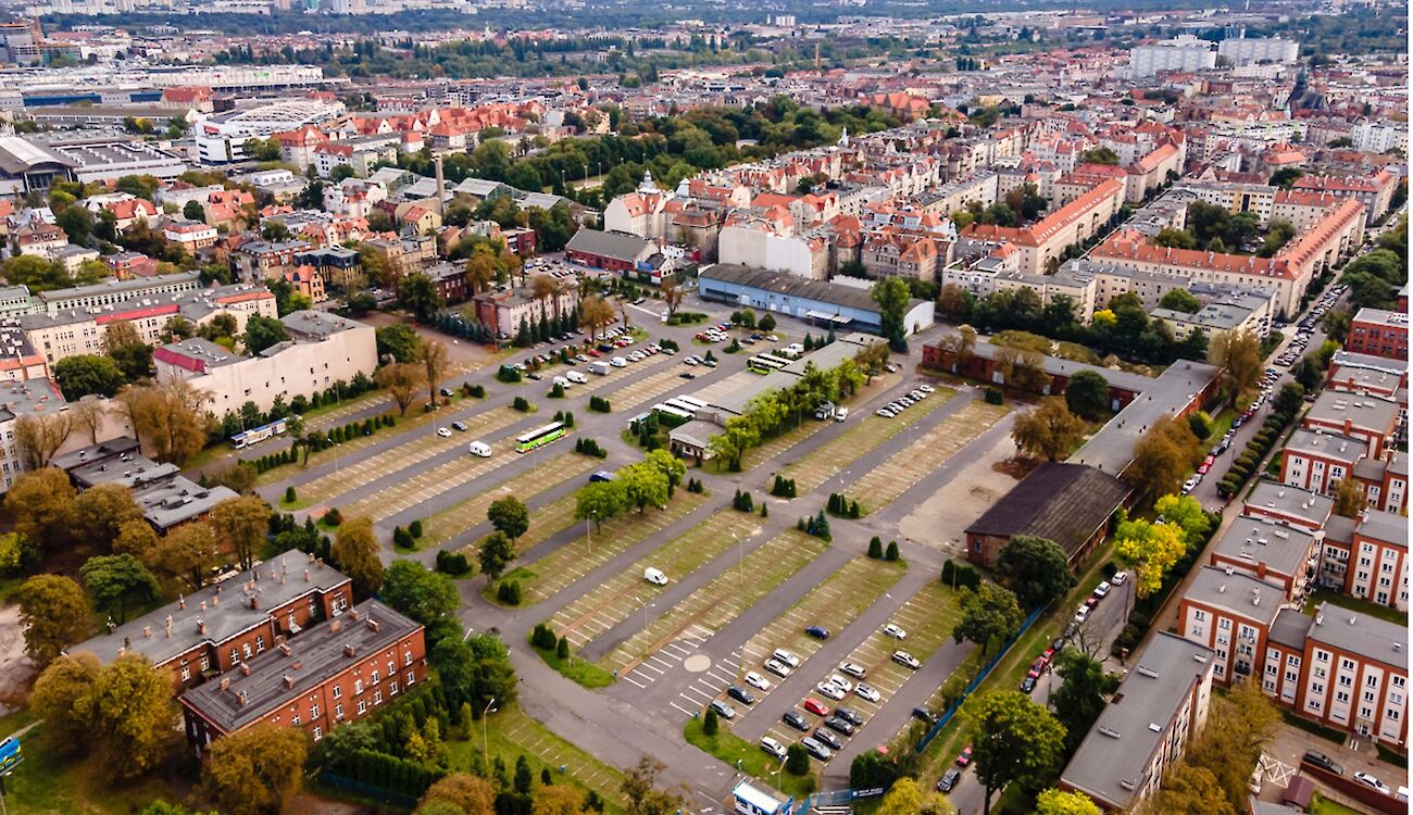 Belgowie wprowadzają innowacyjny koncept tymczasowego zagospodarowania do Poznania